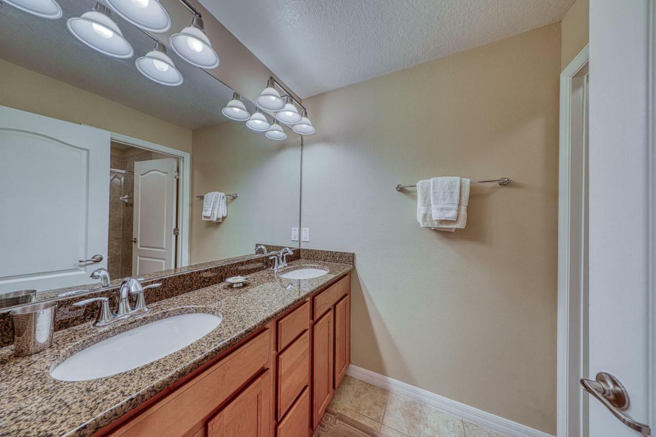 4 Bed 3 Bath Vacation home in Kissimmee Buitenkant foto